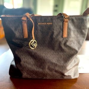 Michael Kors large tote purse